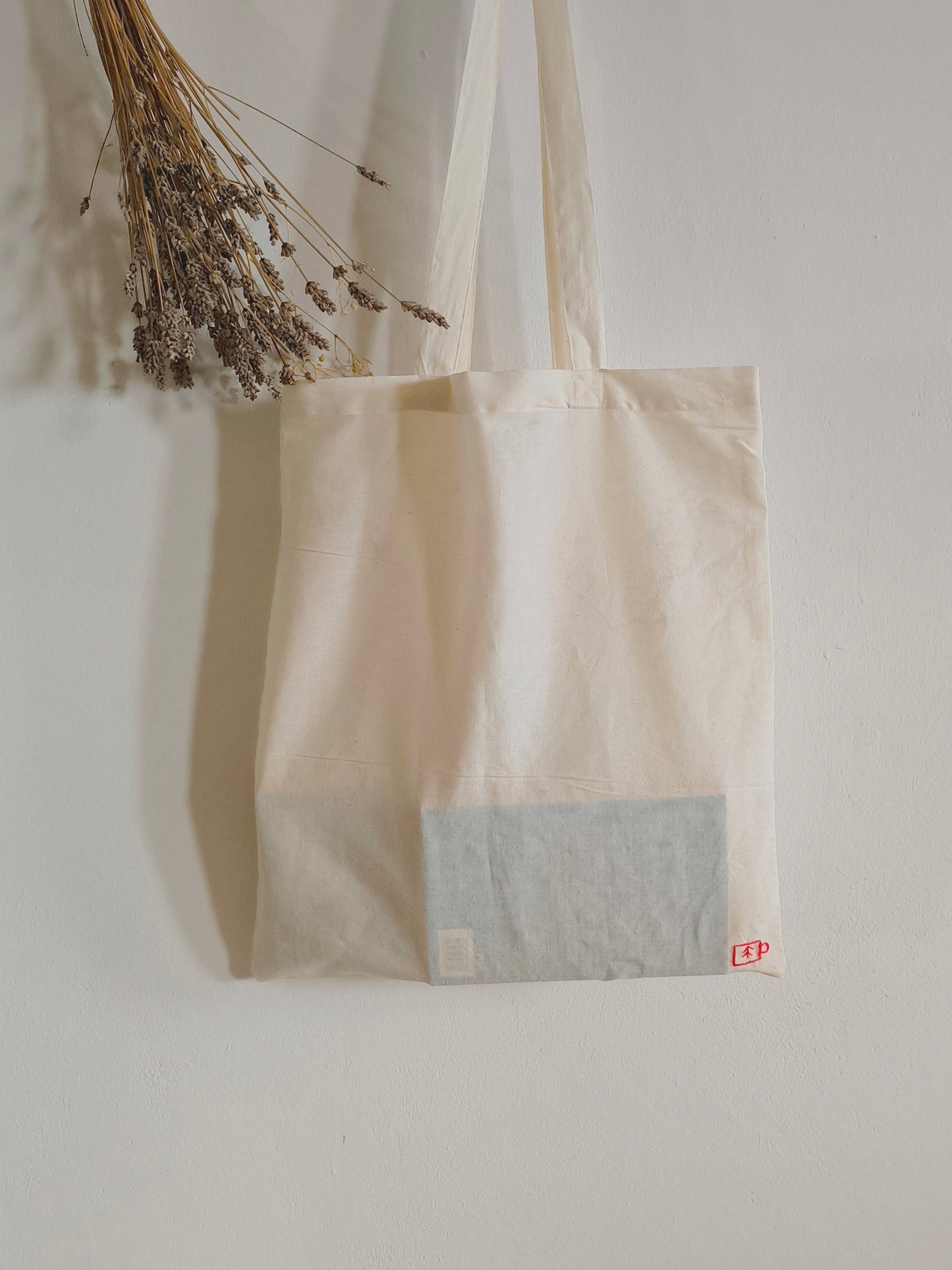 Tote bag Un Peu Sauvage ricamata a mano