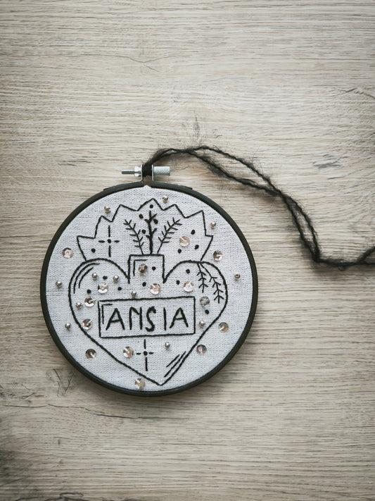 Cuore sacro ansia ricamo con cornice