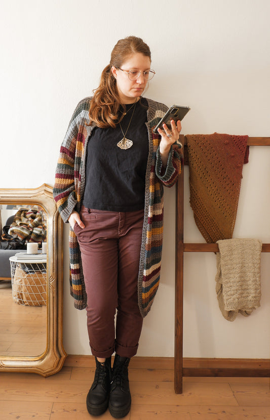 Cardigan lungo a righe