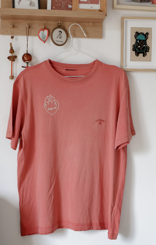 T-shirt ricamata Ansia