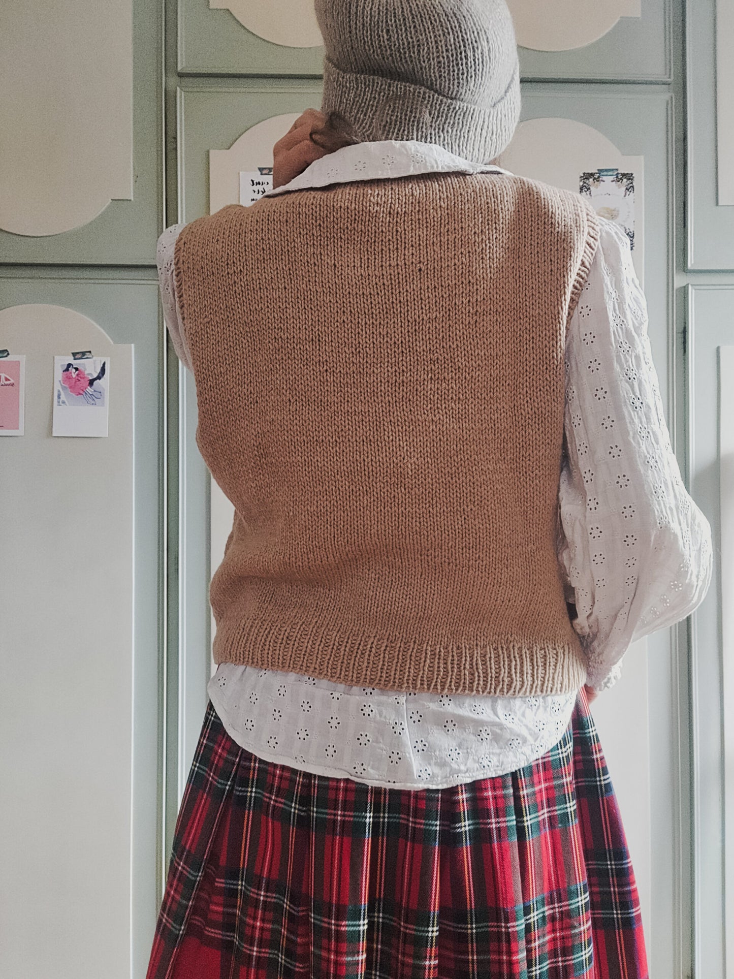Gilet in lana con ricami