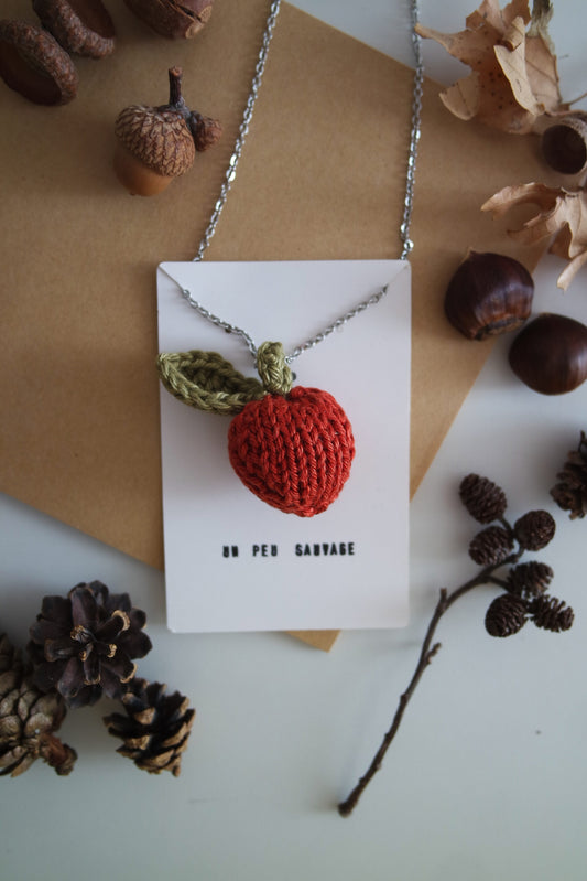 La Mela Martina, collana